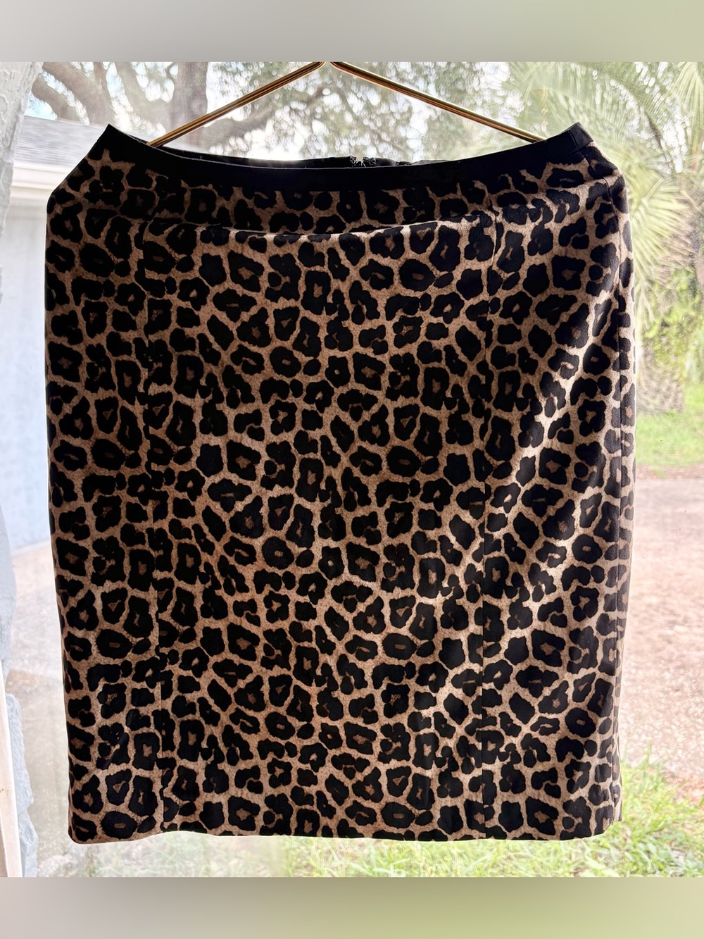 Liz Claiborne Sheen Leopard Print Pencil Skirt